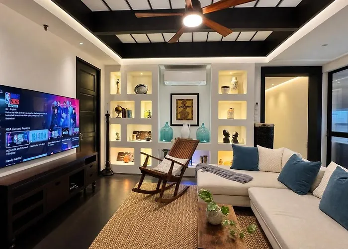 65 Inch Netflix Tv Bar Kitchen Skyline Terrace Apartamento Manila